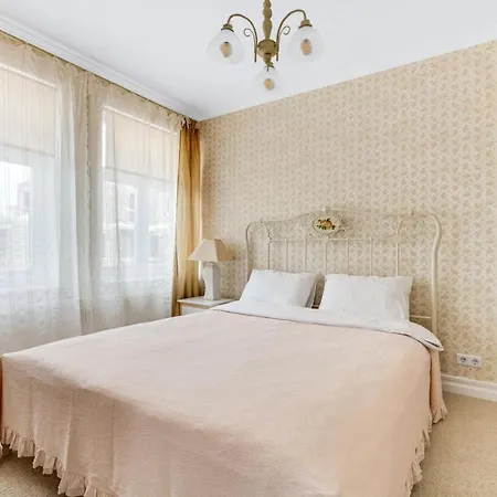 Magasini Fine Estate * タリン